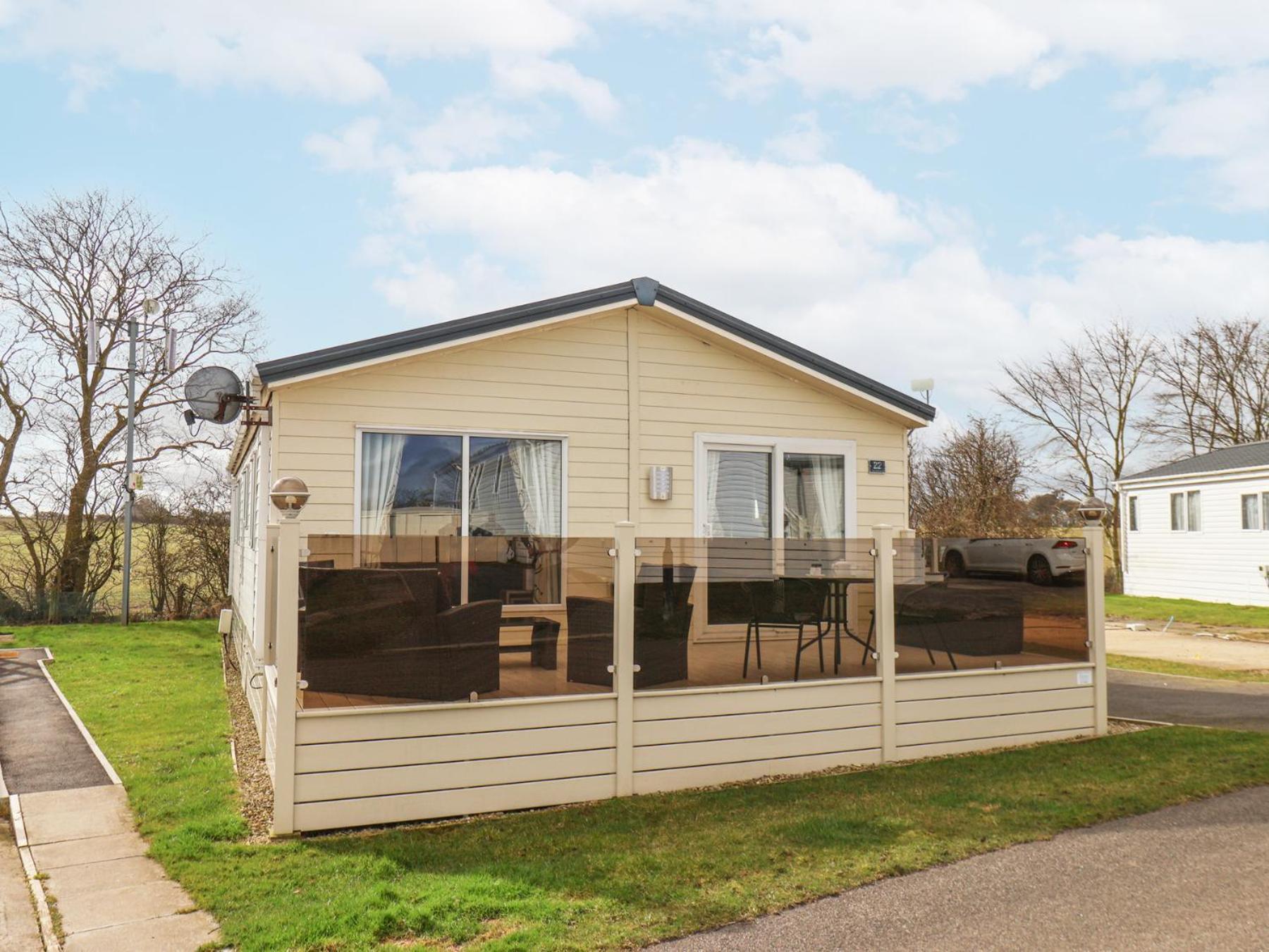 Two Little Ducks Villa Scarborough Exterior photo